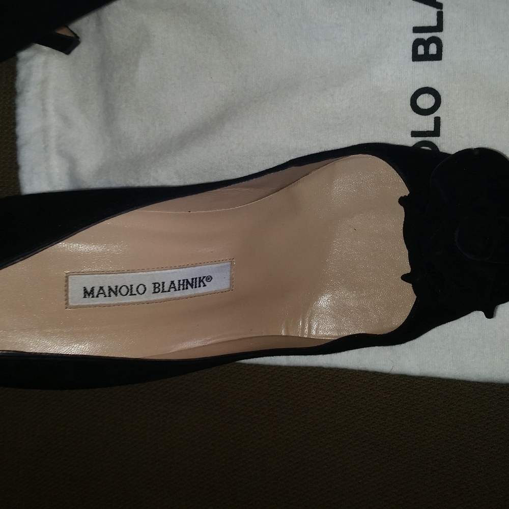Shoes - Picture 4 of 6